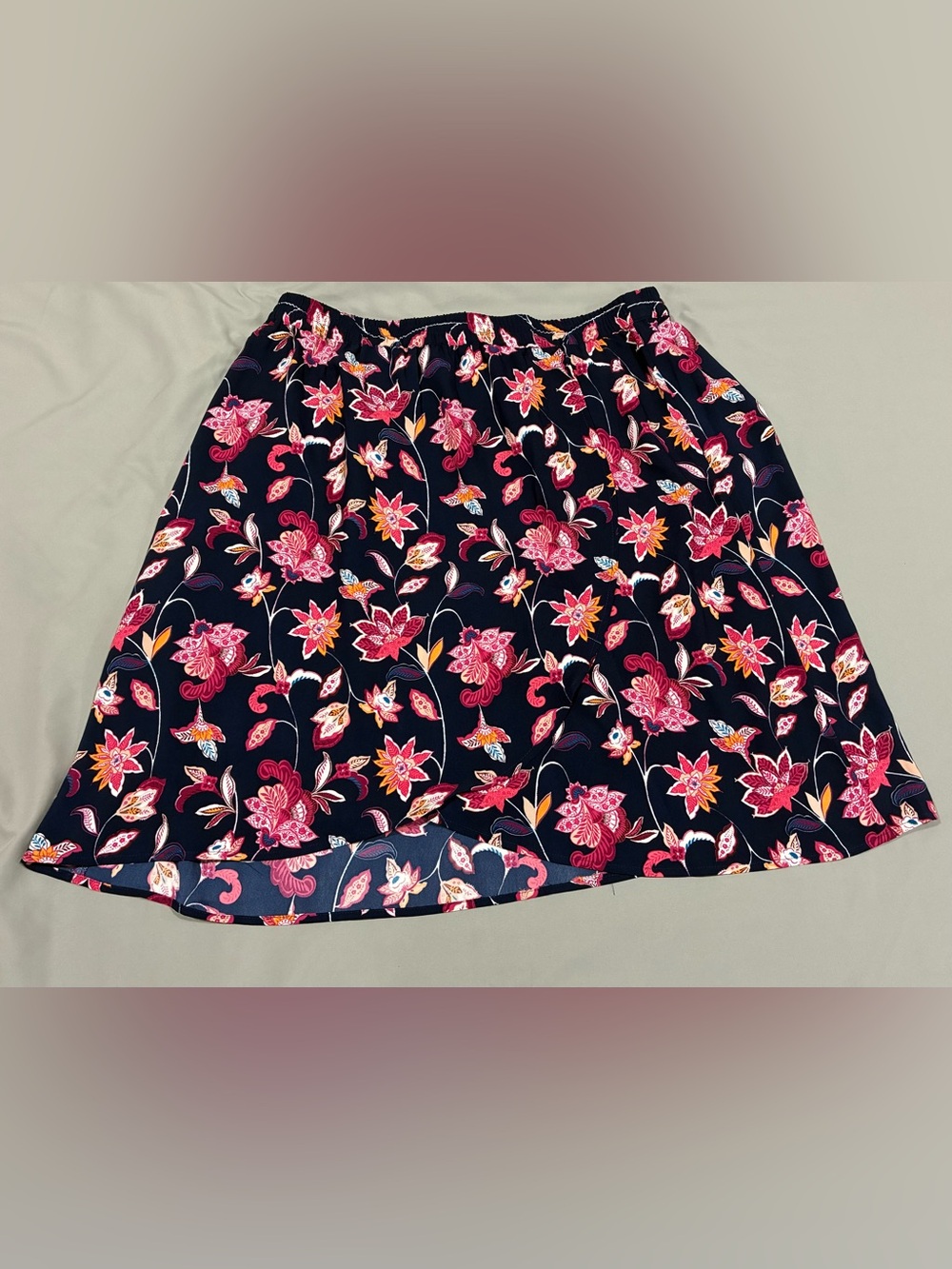 LOFT Floral Faux Wrap Skirt Womens Size Large Navy Blue Pink Elastic Waist